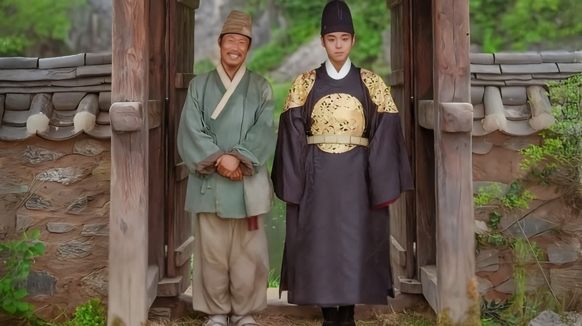 Nữ Diễn Viên Hàn Eom Ji-won Tiết Lộ Cô Là Hậu Duệ Thực Của Nhân Vật Anh Hùng Trong Bộ Phim Ăn Khách Nhất Hàn Quốc