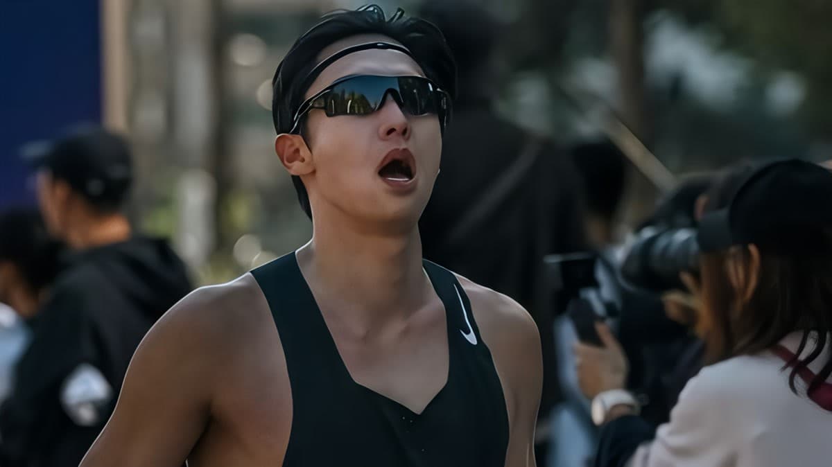 How Kwon Hwa-woon Achieved Sub-3 on His Marathon Debut