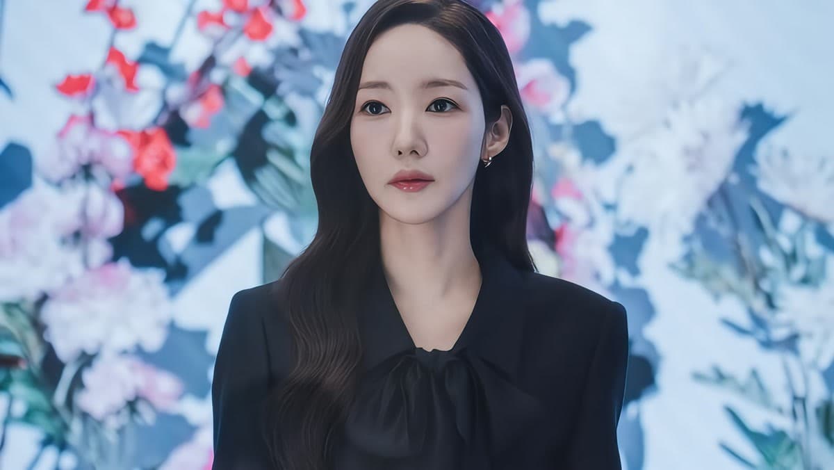 Why Korea's Biggest Rom-Com Star Chose a Thriller — And What It Tells Us About K-Drama's Future
