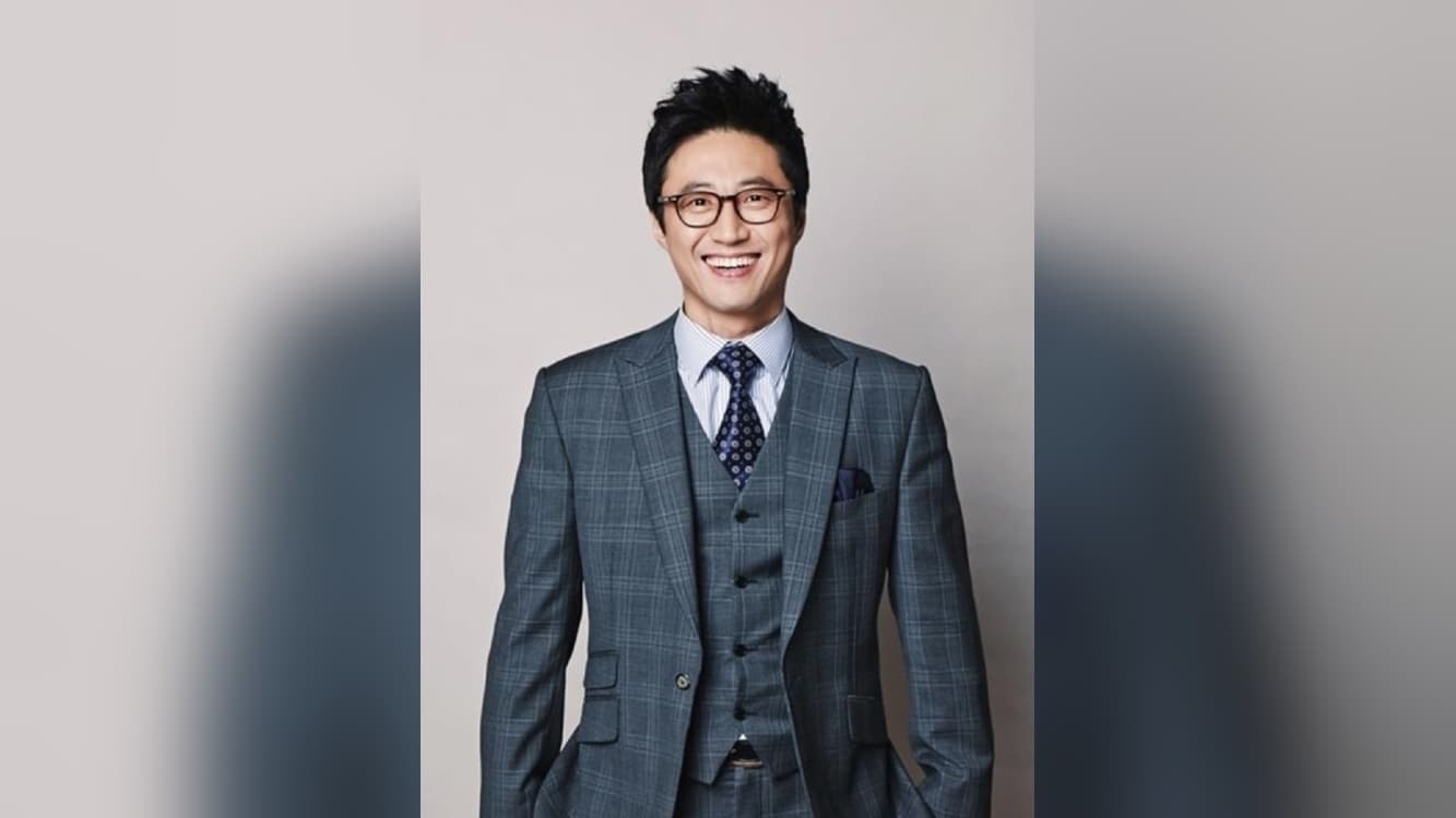 Park Shin-yang tái hiện cảnh đàn piano huyền thoại từ 'Lovers in Paris' trên Running Man