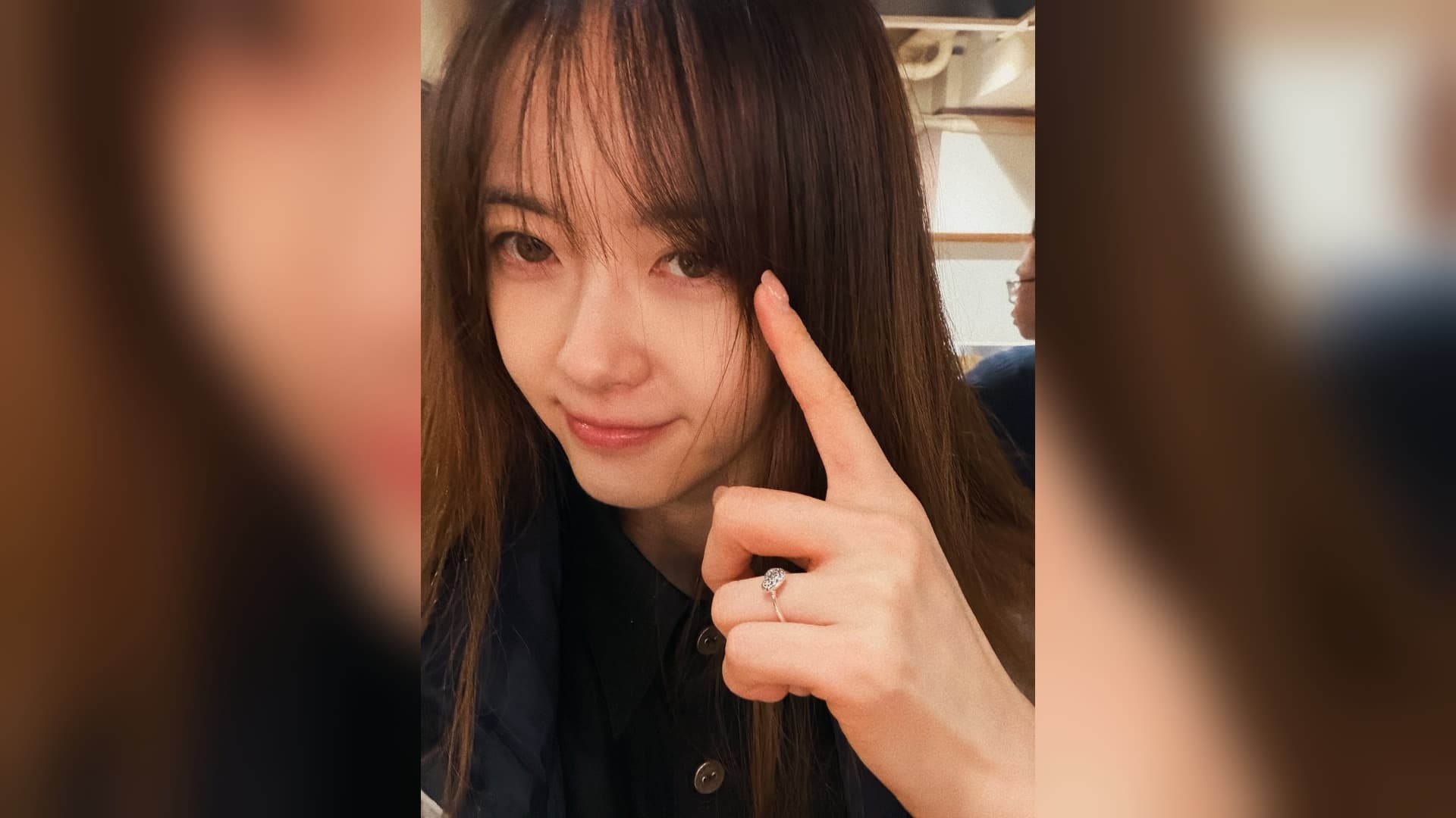 Go Ara Xuất Hiện Ủng Hộ 'Chồng' Trong Reply 1994 Tại Buổi Ra Mắt Phim Đầu Tay Của Jung Woo