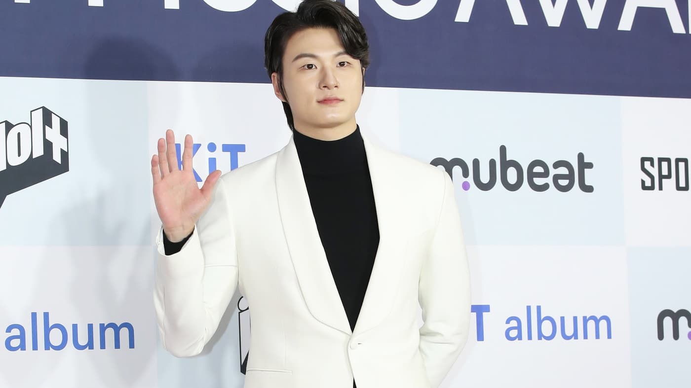 The Security Guard Who Became Red Velvet Irene's Movie Co-Star