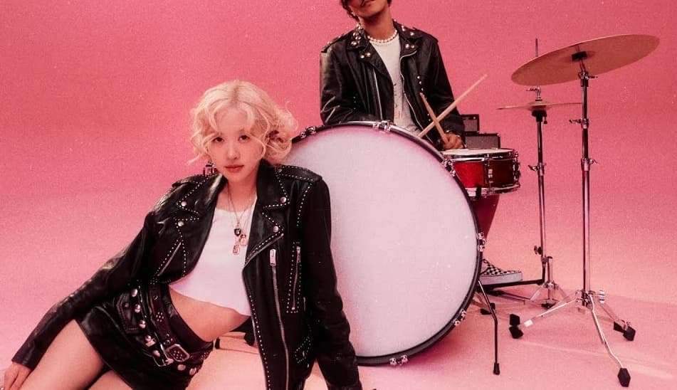 ROSÉ và Bruno Mars với 'APT.': Cách một bản hợp tác vẽ lại trần giới hạn toàn cầu của K-pop
