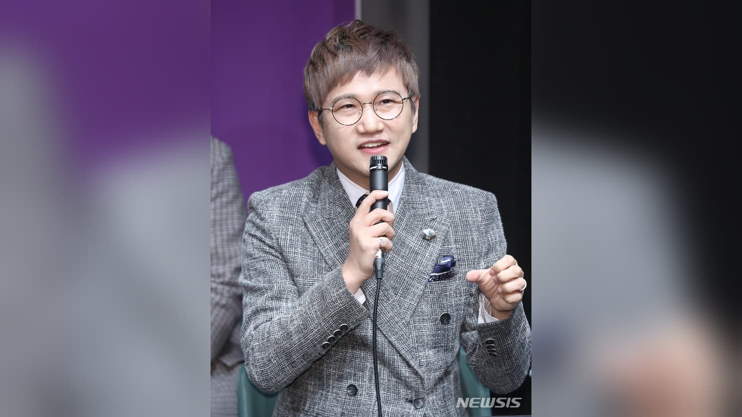 Kim Young-woo của Sweet Sorrow chia sẻ về nỗi cô đơn mà danh vọng không thể xoa dịu