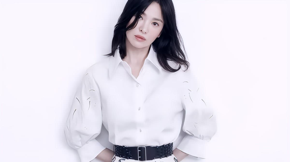 Song Hye-kyo tỏa sáng trong chiến dịch tối giản mùa hè 2026 của Michaa