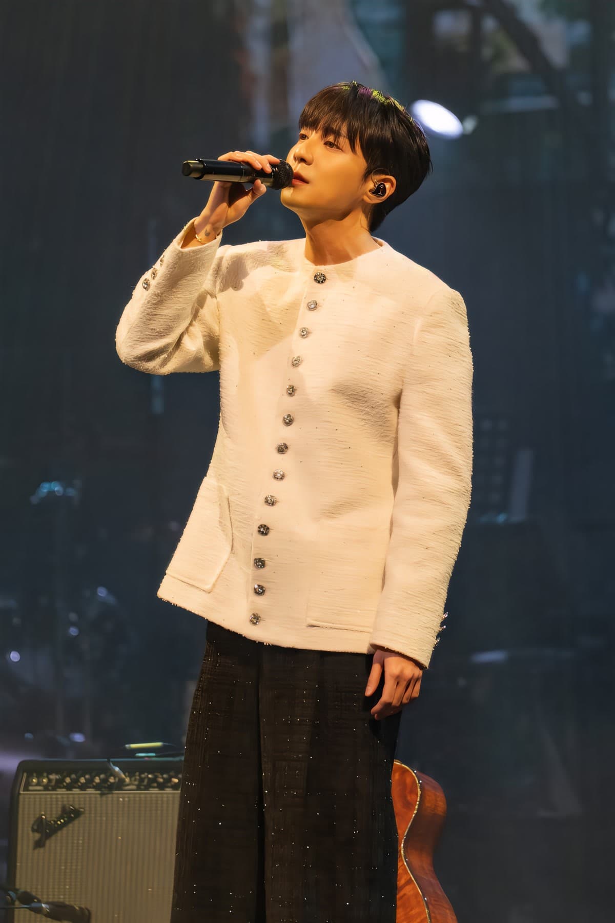 Roy Kim's 'Bloom Again': The Remake Album 13 Years in the Making