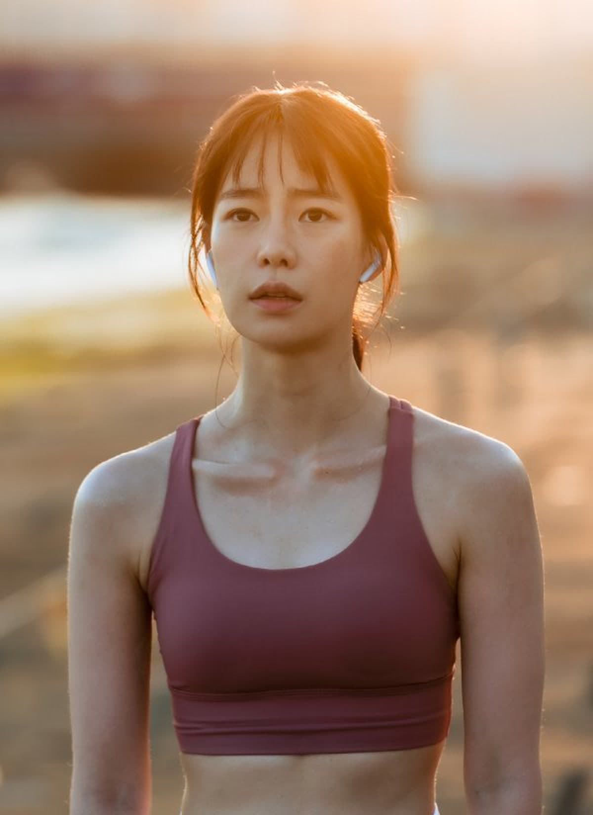 Lim Ji-yeon trải lòng về những hoài nghi sau Obsessed